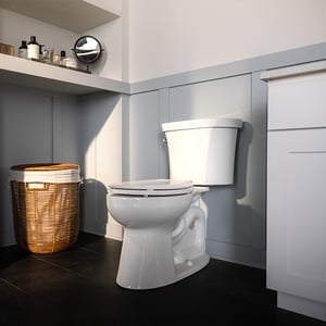 modern-composite-toilet-600x600